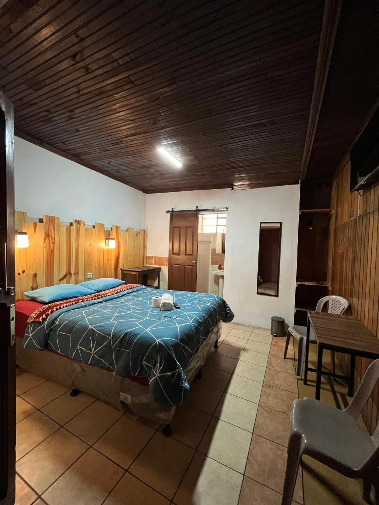 Hostal Choja Кесальтенанго Экстерьер фото