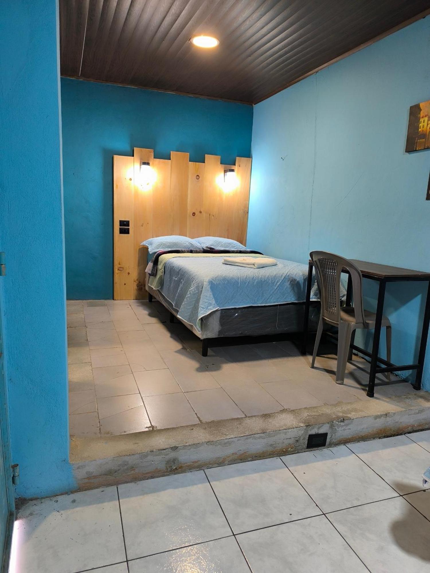Hostal Choja Кесальтенанго Экстерьер фото